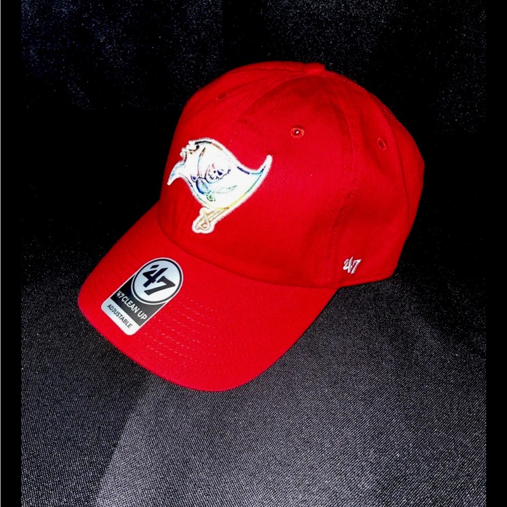 Men's '47 Red Tampa Bay Buccaneers Pride Clean Up Adjustable Hat